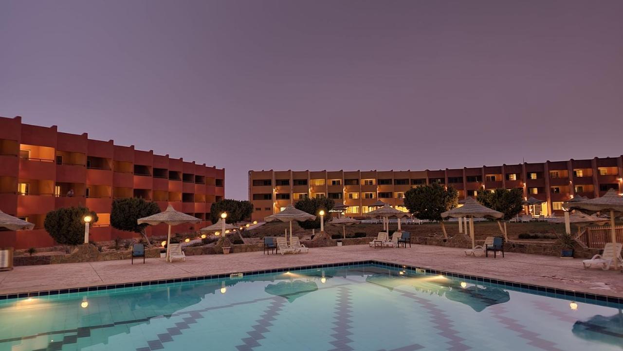 Fanar Hotel 아인 수크나 외부 사진