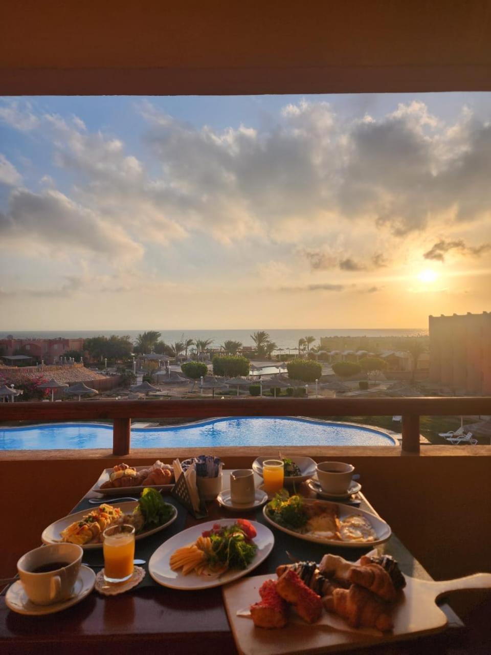 Fanar Hotel 아인 수크나 외부 사진